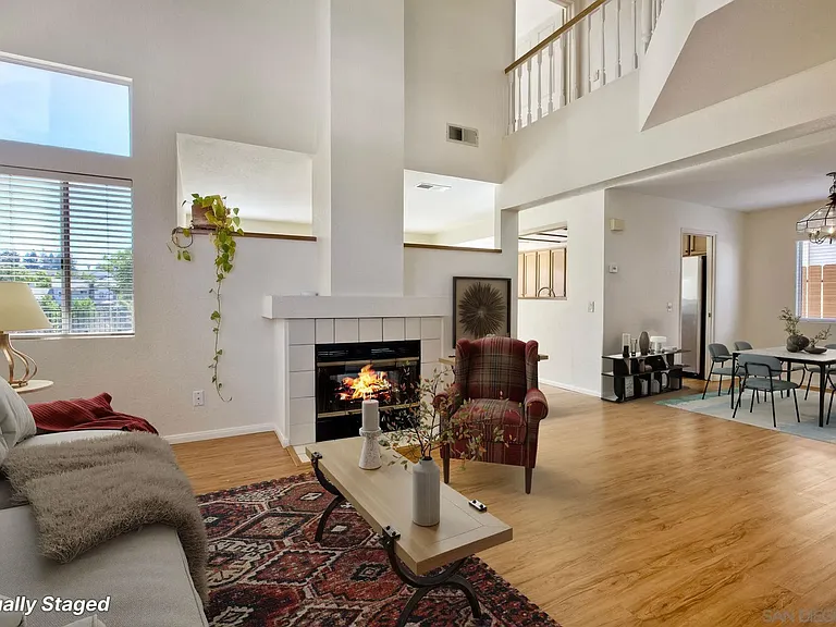 14718 Carmel Ridge Rd — Photo 4