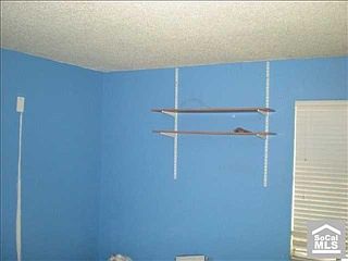 5th image of 25327 Filaree Ave