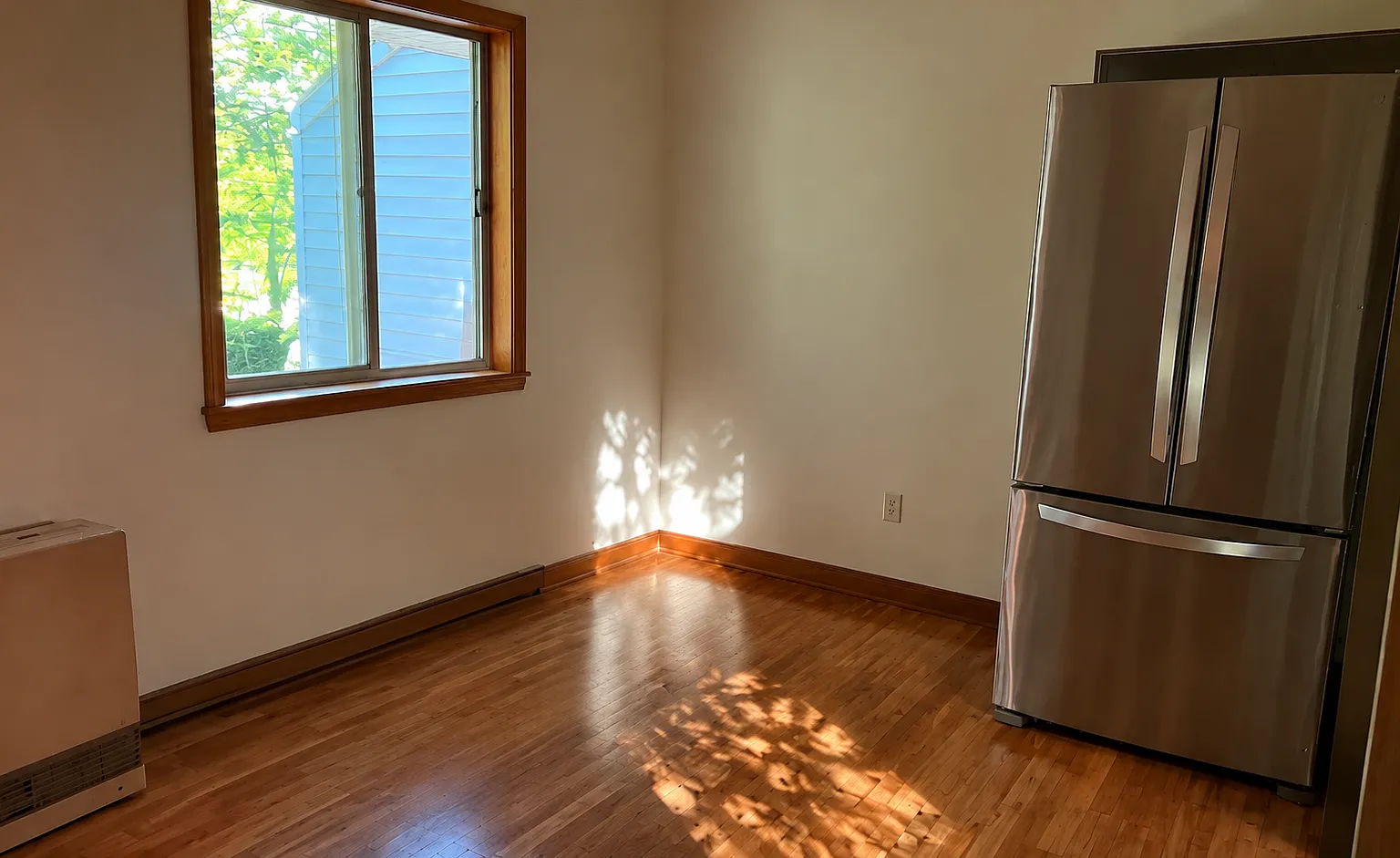 2 bed, 1270 sqft, $2,400 — Photo 4