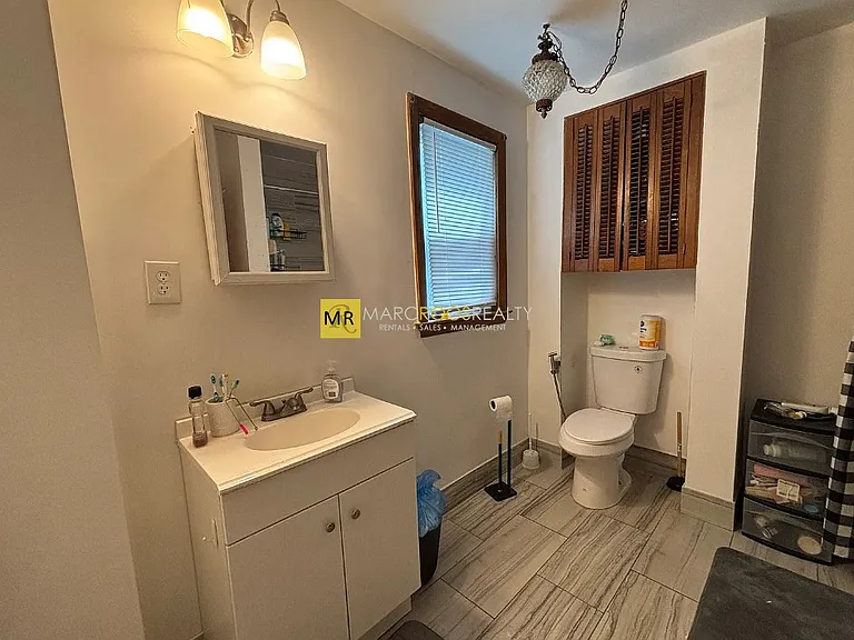 33 Jefferson St #1 — Photo 6