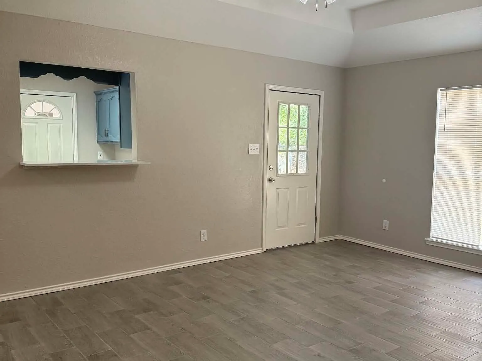 3 bed, 1449 sqft, $1,400 — Photo 4
