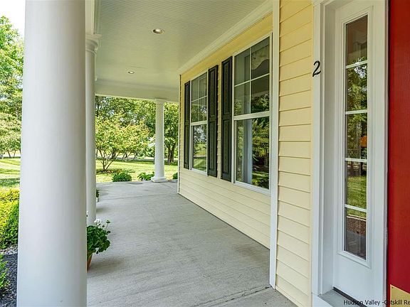 5th image of 2 Cameron Ct