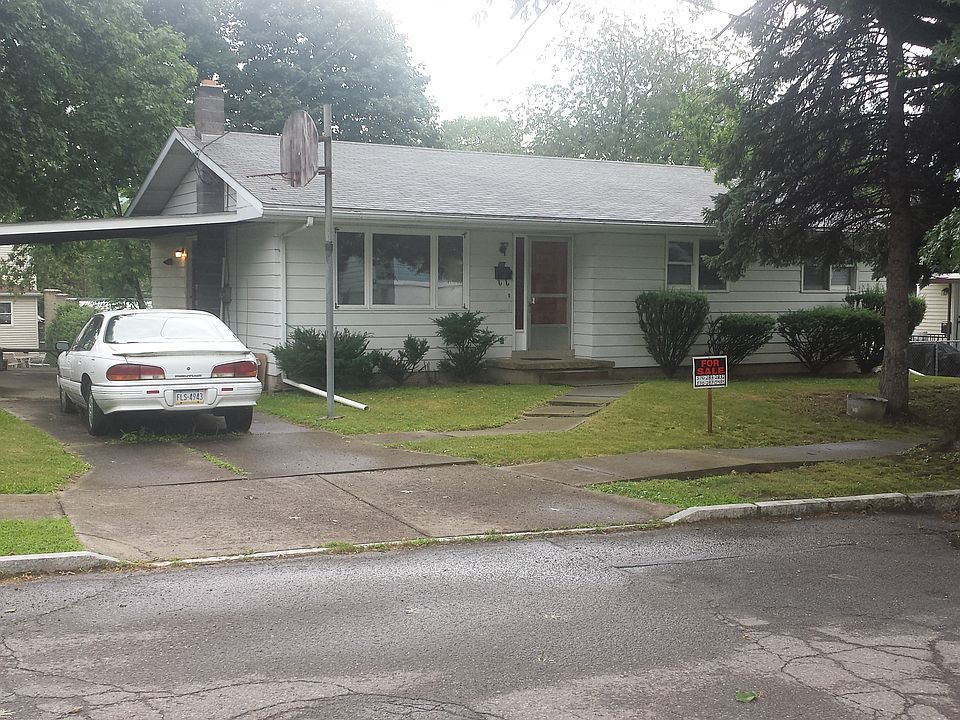 1st image of 15 Cherry St