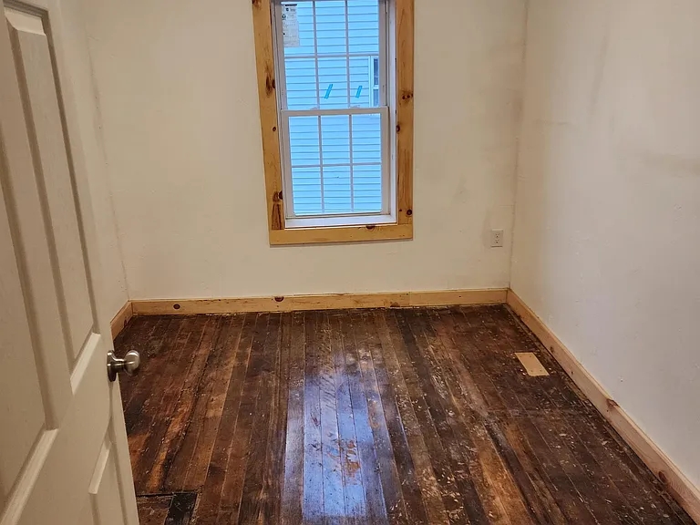 364 S Main St #2 — Photo 4