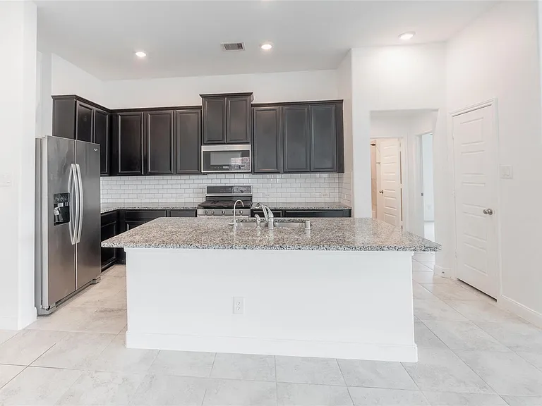 24207 Asher Hollow Ln — Photo 7