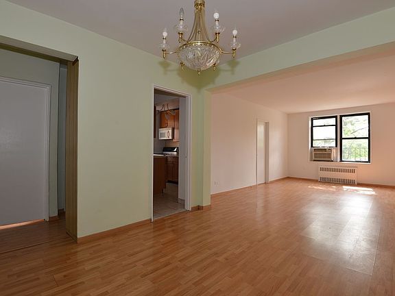 4th image of 83-77 Woodhaven Blvd #2K