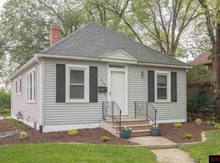 414 W 6th St, Mankato, MN 56001