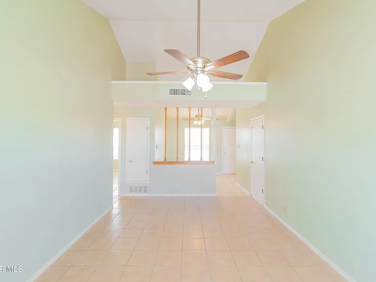 12056 Bellows Ct — Photo 9