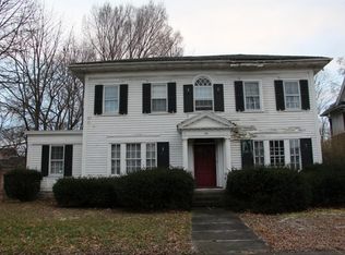 263 High St, Lockport, NY 14094