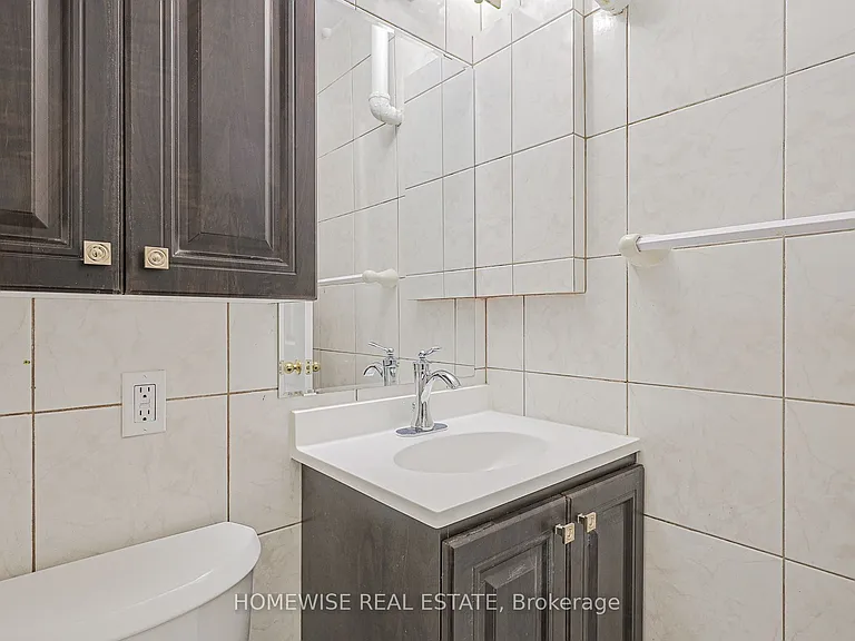 485 Kingston Rd #107B — Photo 27