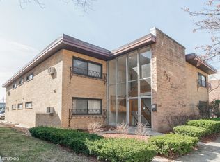 257 Washington Blvd APT 7, Oak Park, IL 60302