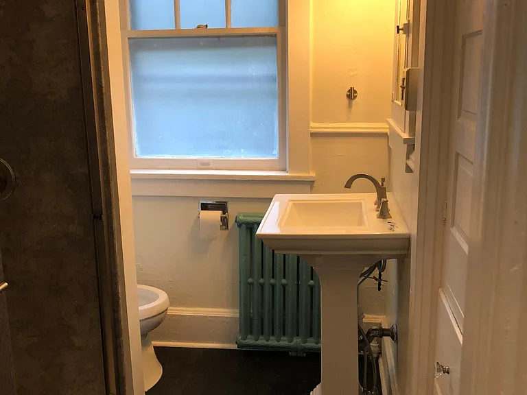 306 S Gill St #1 — Photo 6