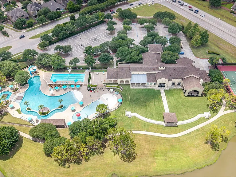 17314 Aldenwilds Ln — Photo 42