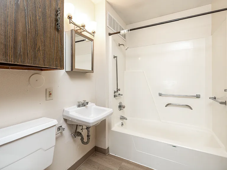 2644 Hunt Street — Photo 19