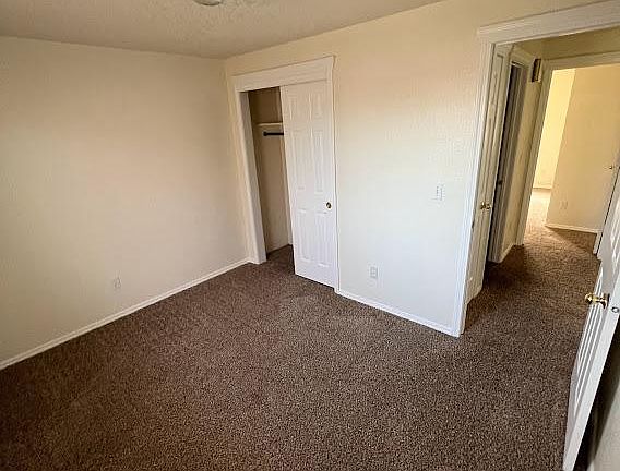 2nd image of 650 Norwood Ln