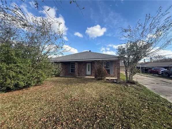324 Evangeline Rd, Montz, LA 70068