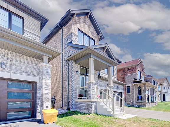 3rd image of 407 Dolman St