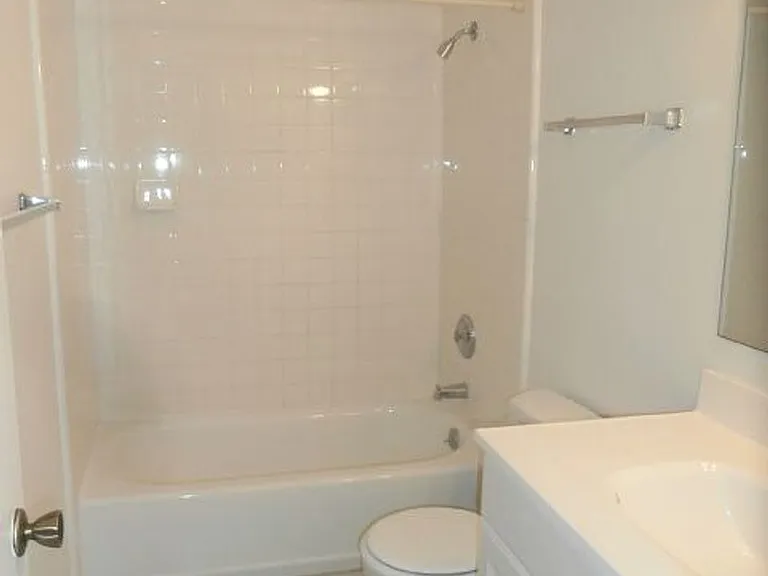 251 Mathilda Dr — Photo 20