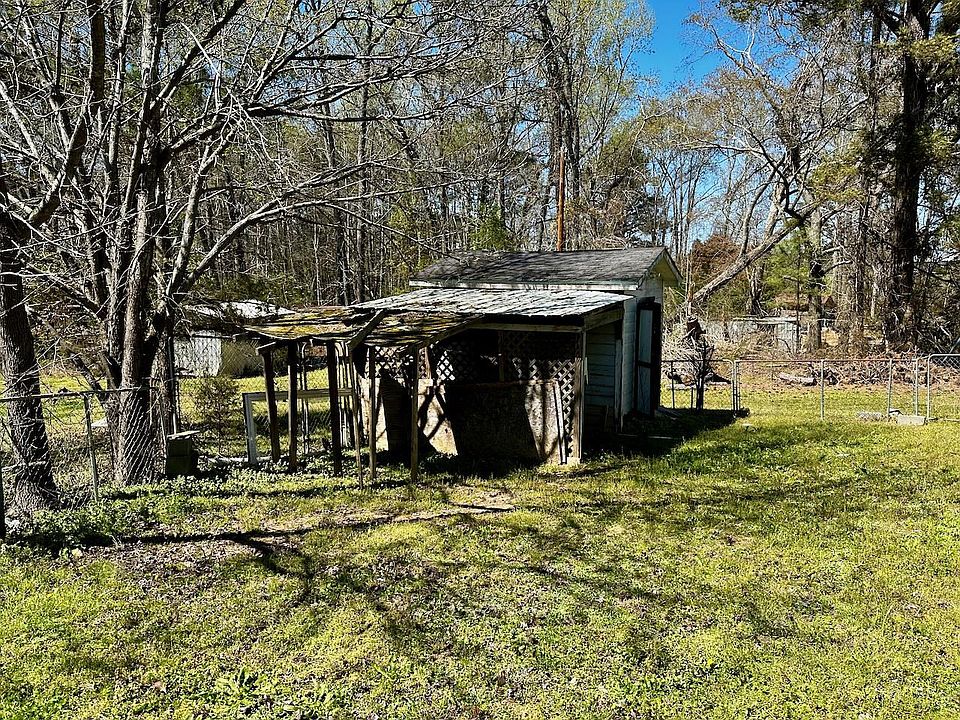 2nd image of 6616 Rock Service Station Rd #3