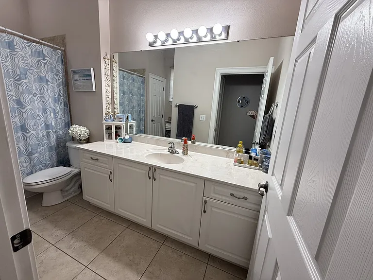 1360 Lake Baldwin Ln #C — Photo 11