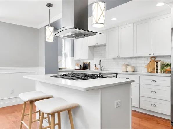 7 Mount Hope Ave #103, Providence, RI 02906