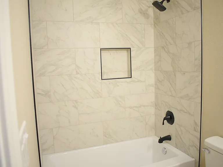 2713 Sullivan Dr — Photo 38