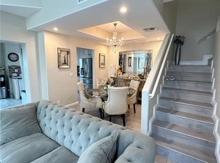 19017 Gault St UNIT 106, Reseda, CA 91335