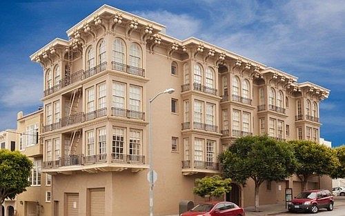 1st image of 3101 Clay St APT 2