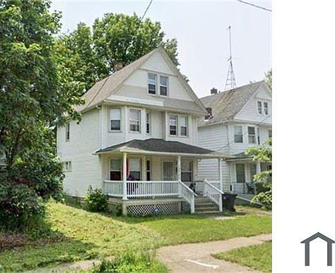 2nd image of 10720 Englewood Ave