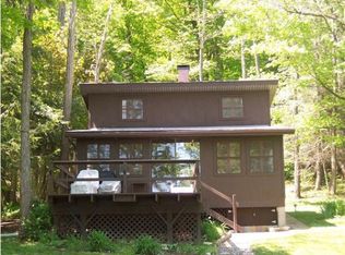 41 Fire Ln, Auburn, NY 13021