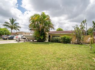 7952 Orleans St, Miramar, FL 33023