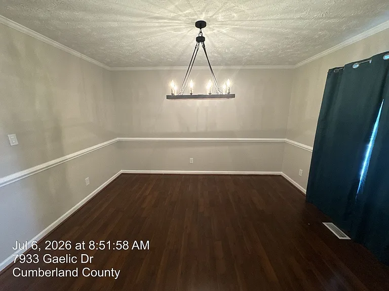 7933 Gaelic Dr — Photo 8