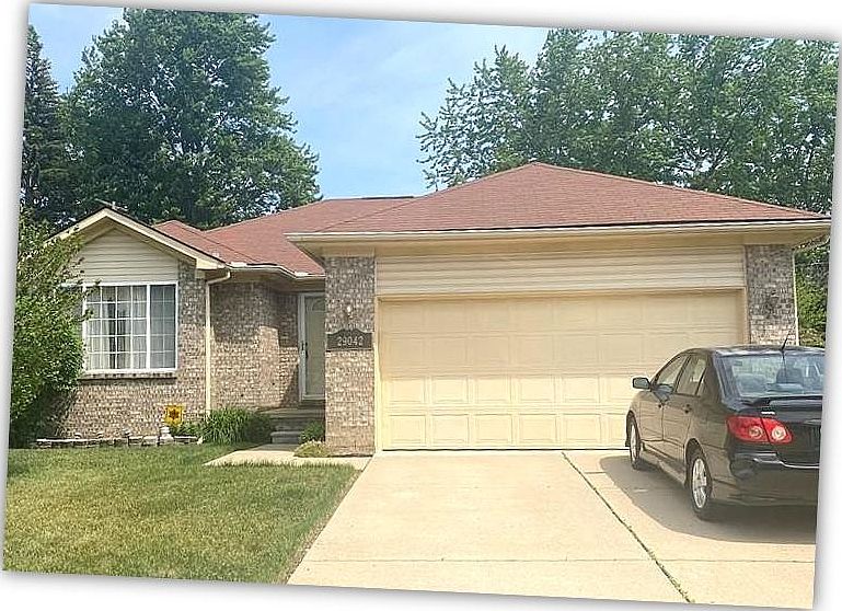 1st image of 29042 Currier Ave