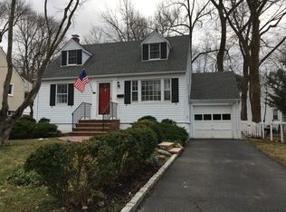 11 Milton Ave, Chatham, NJ 07928