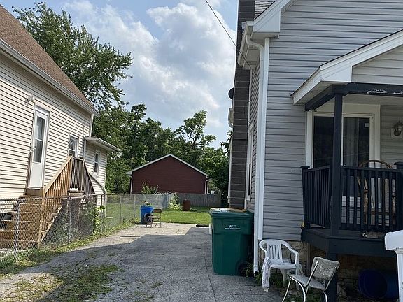 2nd image of 1354 Sterling Ave