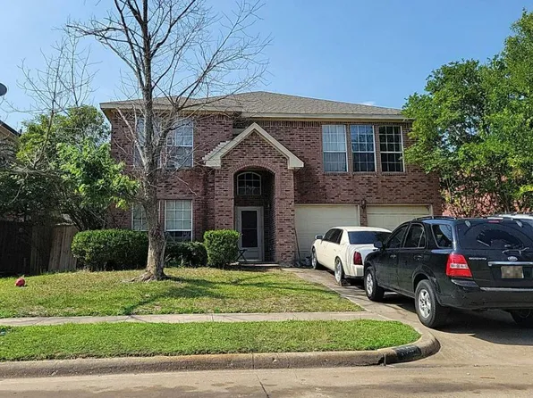 1107 Germany Dr, Cedar Hill, TX 75104