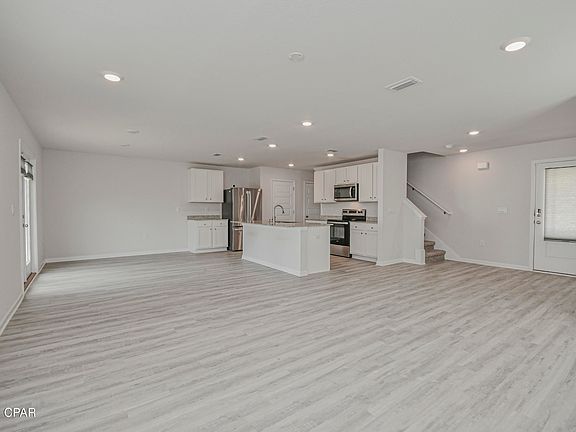 3rd image of 6599 Atkins Rd