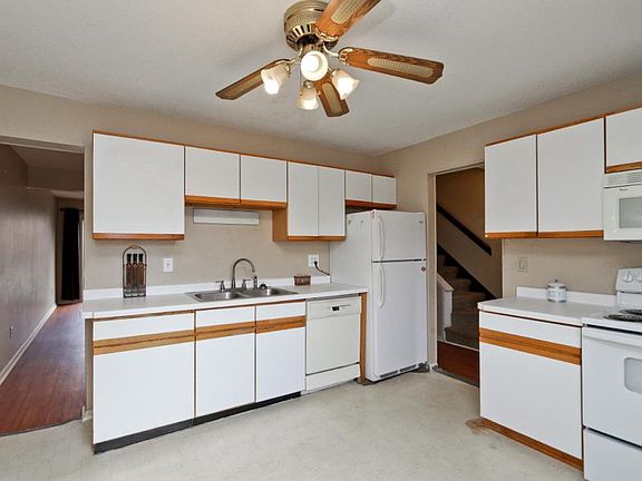 4th image of 2353 Mailand Ct