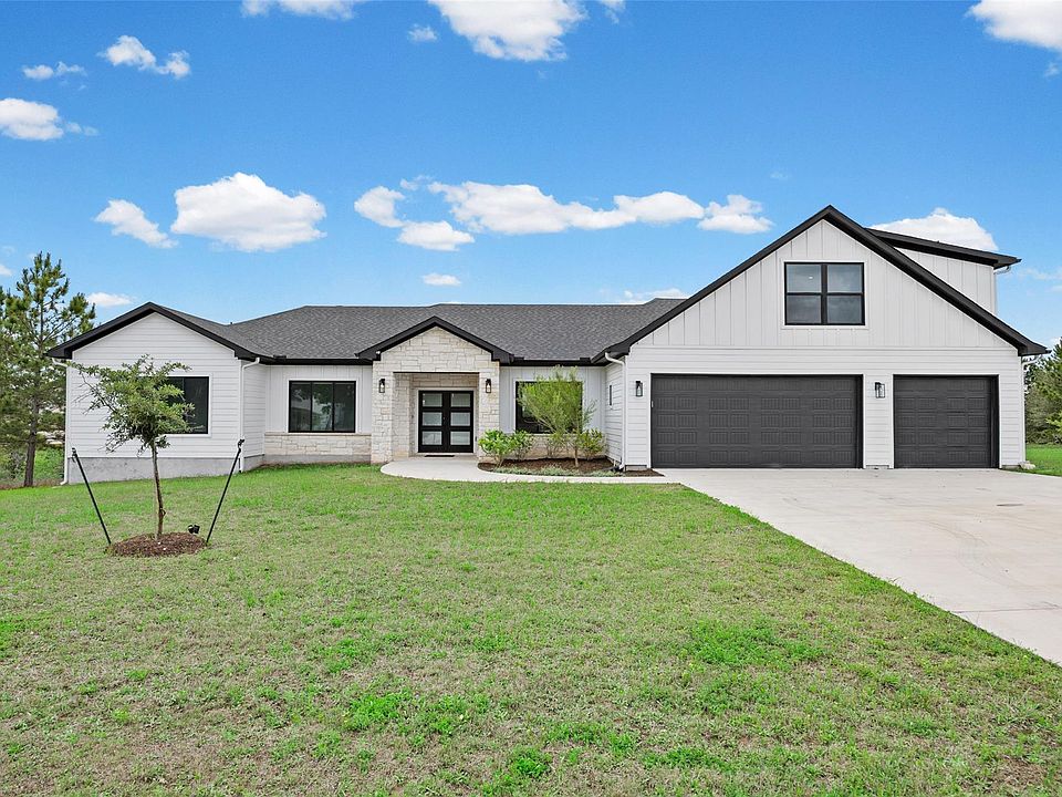 1st image of 111 Tall Forest Dr