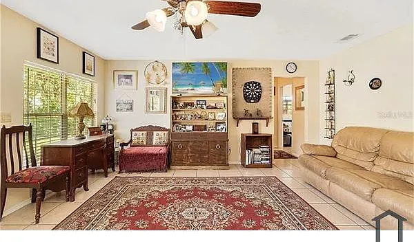 2 bed, 912 sqft, $1,820 — Photo 4