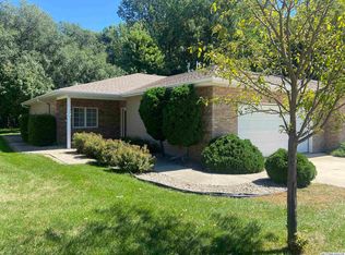 2160 W State St, Mason City, IA 50401