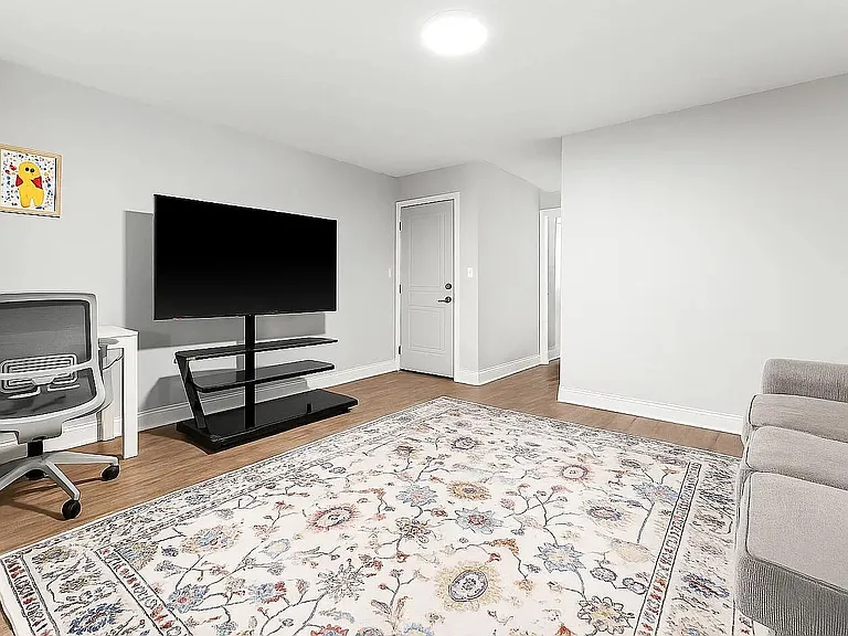 1039 Ridge Rd #B — Photo 6