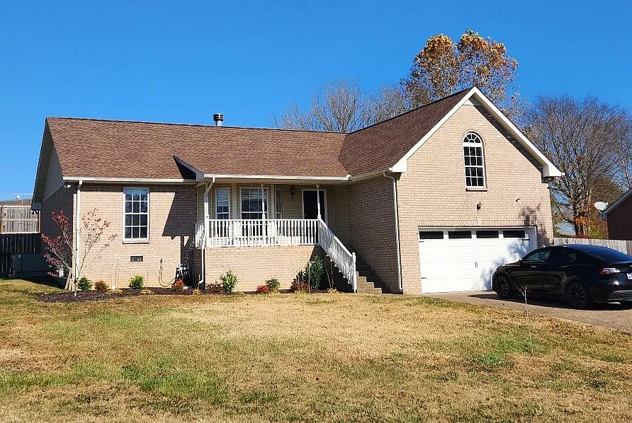 1135 Franklin Dr