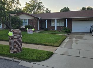 529 Sappington Barracks Rd, Saint Louis, MO 63125