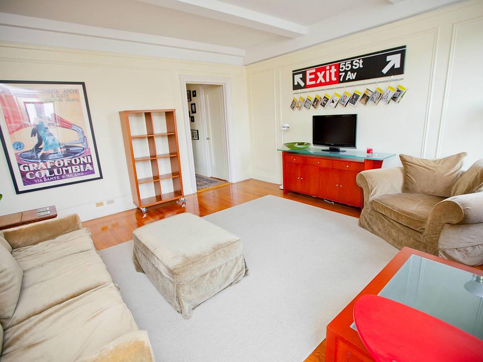 1st image of 105 W 73rd St APT 8A