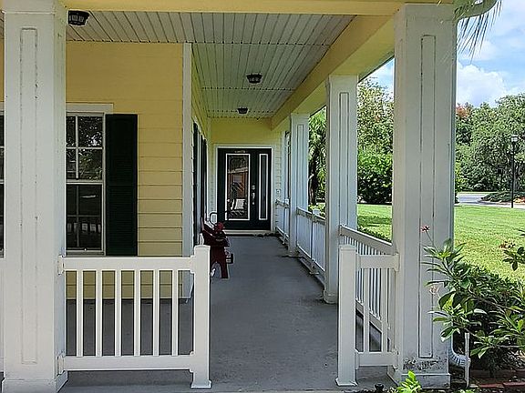 2nd image of 20134 Nob Oak Ave