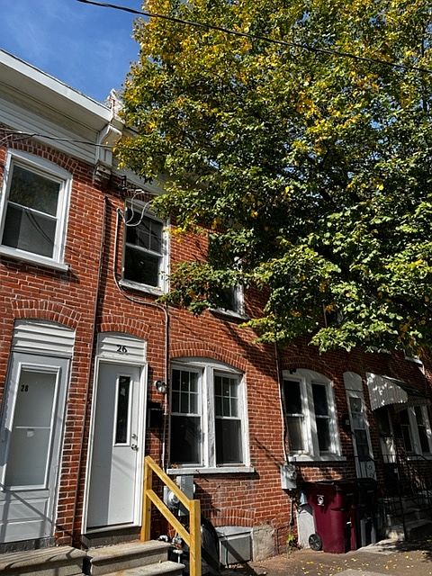 1st image of 26 Lower Oak St