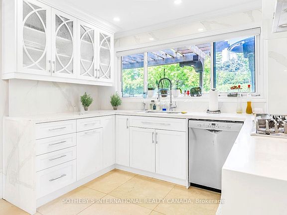 5th image of 88 Olsen Dr