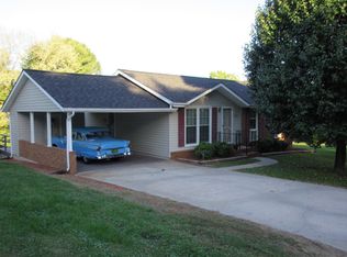 517 James St, Wilkesboro, NC 28697