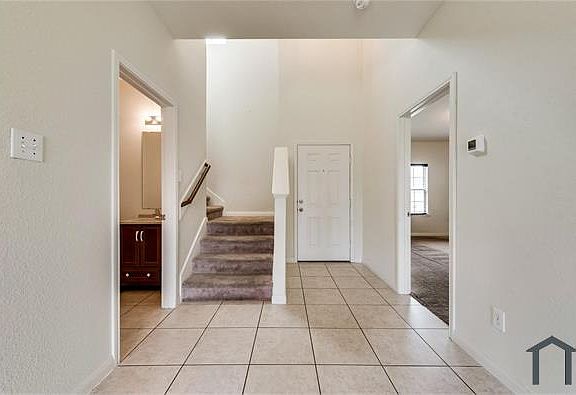 4th image of 8935 Black Haw St